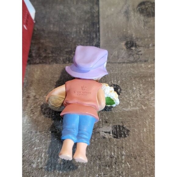 Hallmark Daisy day's 1994 ornament Xmas decor - Picture 3 of 3